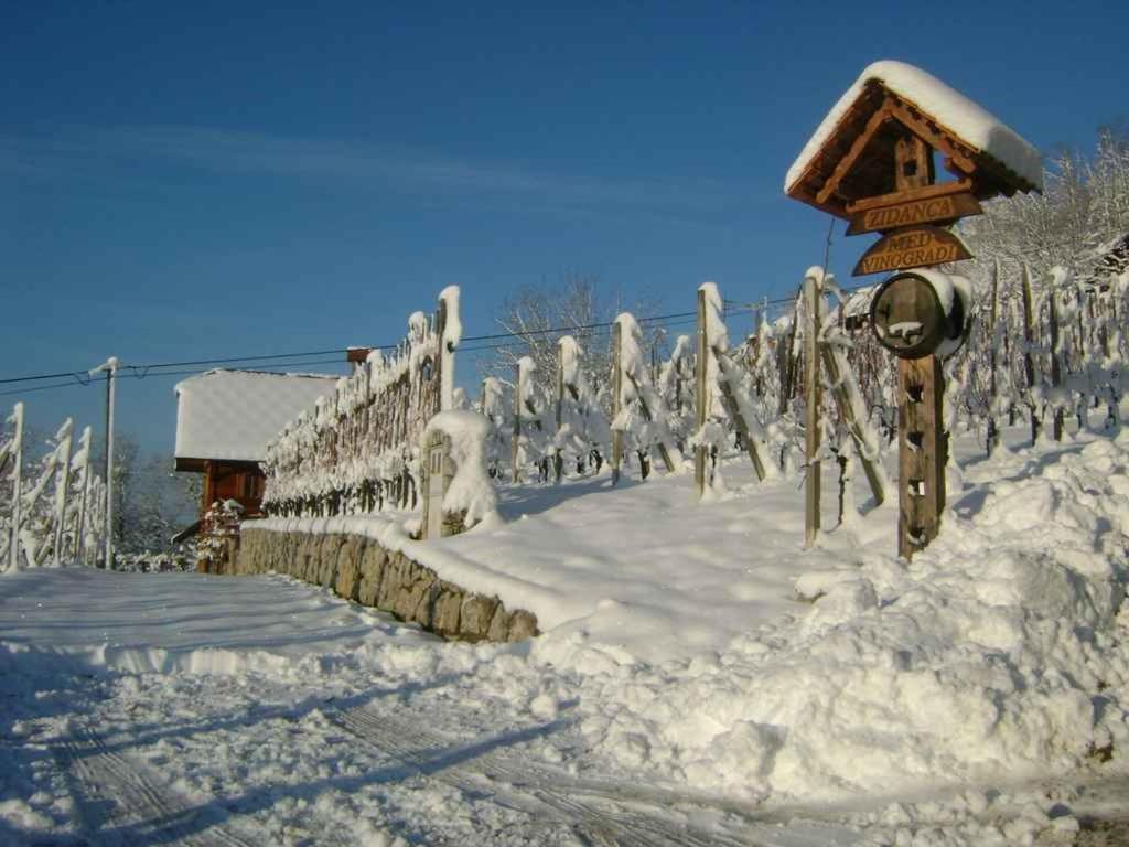 Holiday Home In Otocec - Kranjska Exterior photo